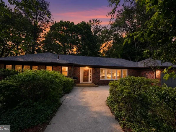 102 E Harvard Ave, Somerdale, NJ 08083