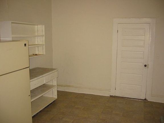 2-Large kitchens w/storage