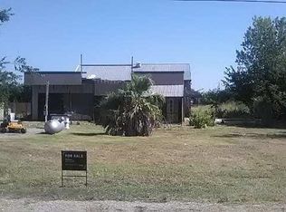 842 Preston Rd, Red Oak, TX 75154