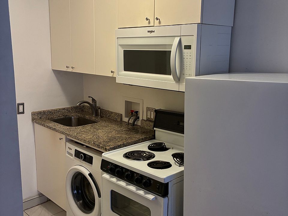 2nd image of 147 Worcester St APT 3