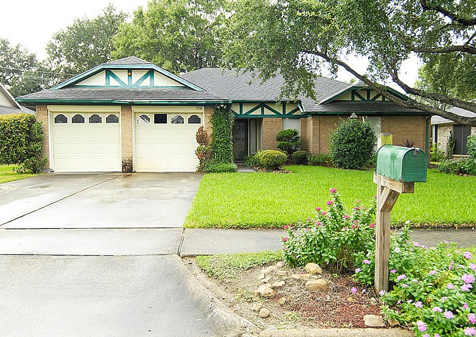 1st image of 1918 Westwind Dr