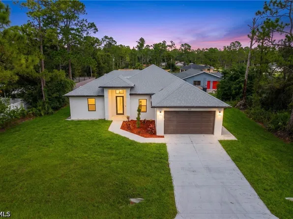 605 E 14th St, Lehigh Acres, FL 33972