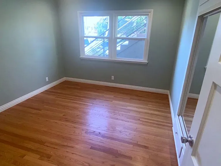 384 Tremont Ave #104 — Photo 10