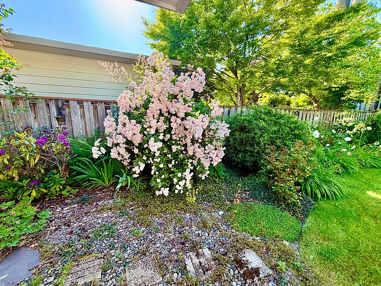 1712 SE 104th Ave — Photo 52