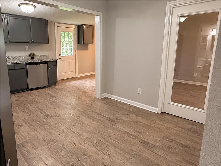 5222 Northridge Dr — Photo 7