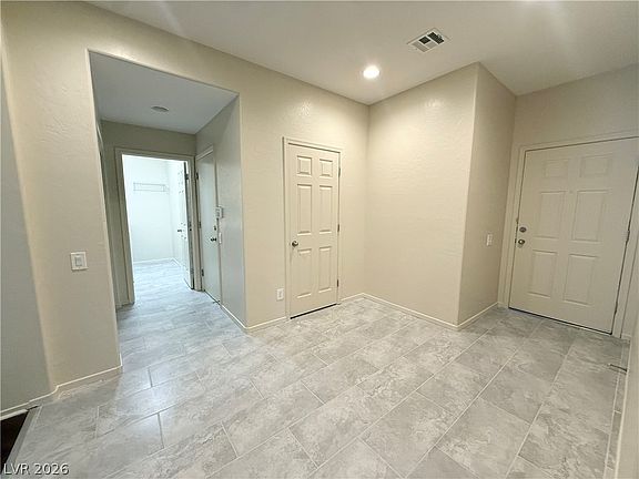 3rd image of 2660 Dirleton Pl