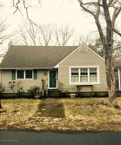 301 Alpine St, Forked River, NJ, 08731