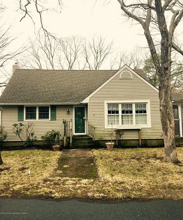 301 Alpine St photo 1