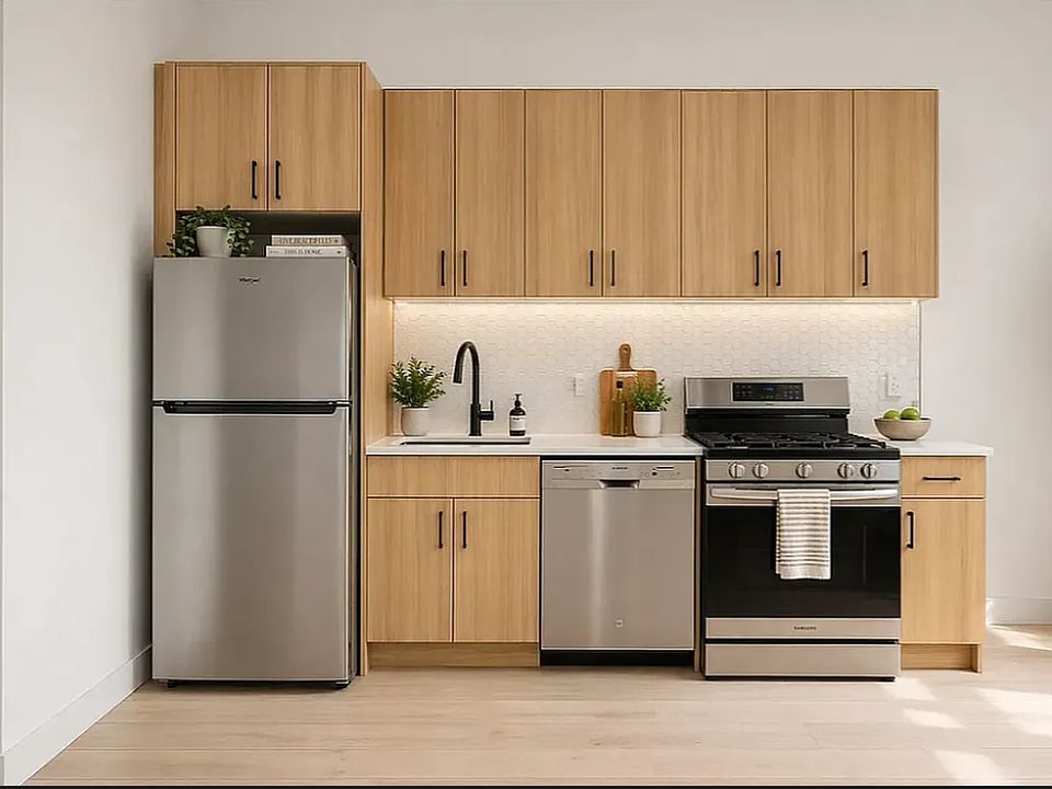 1st image of 14 E 31st St #1
