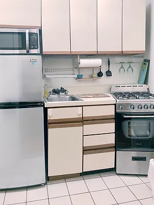 Sold by Compass | media 14