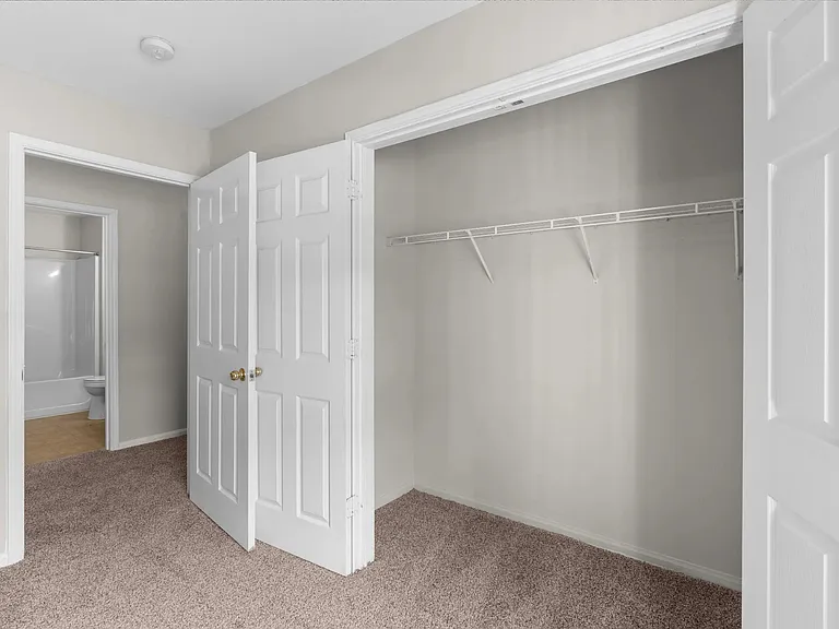 Stonebridge Apartments — Photo 25