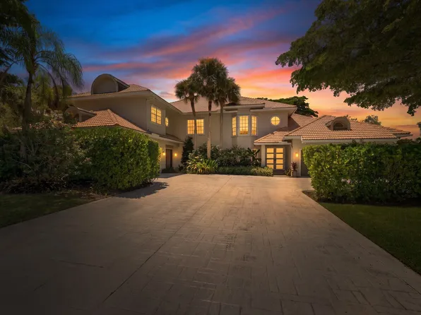 11821 Pebblewood Dr, Wellington, FL 33414