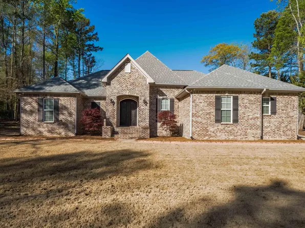 67 Middle Ridge Trl, Springville, AL 35146