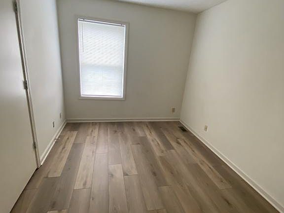 4th image of 1600 Hannibal Dr