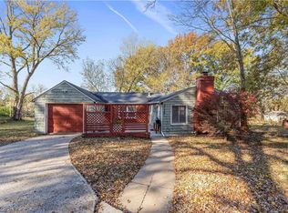 2728 S Westport Rd, Independence, MO 64052