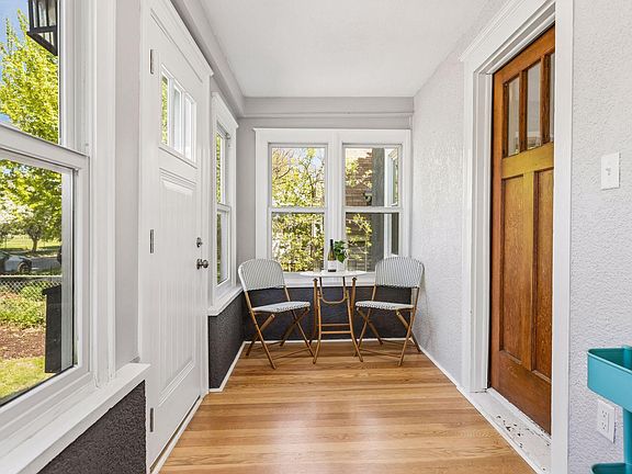 5th image of 4547 14th Ave S