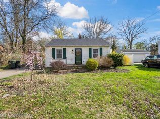 298 E Tienken Rd, Rochester Hills, MI 48306