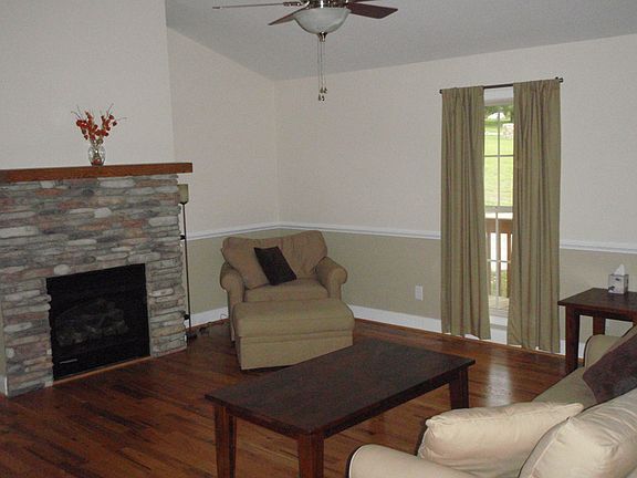 4th image of 5336 Bassett Pl