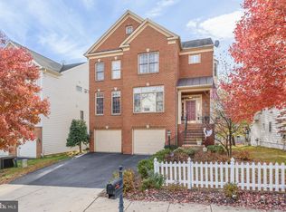 43771 Carrleigh Ct, Ashburn, VA 20147