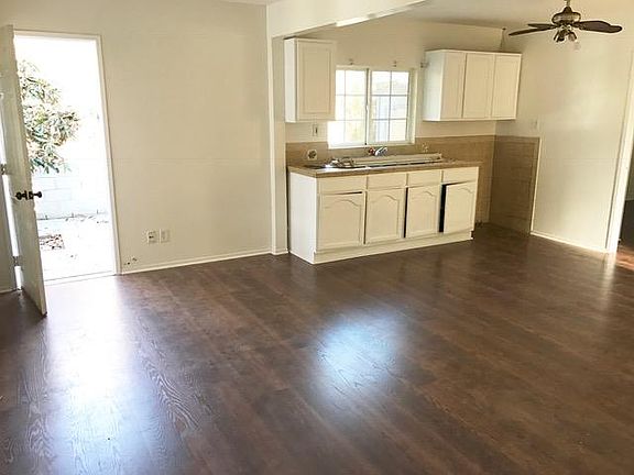 Open Kitchen