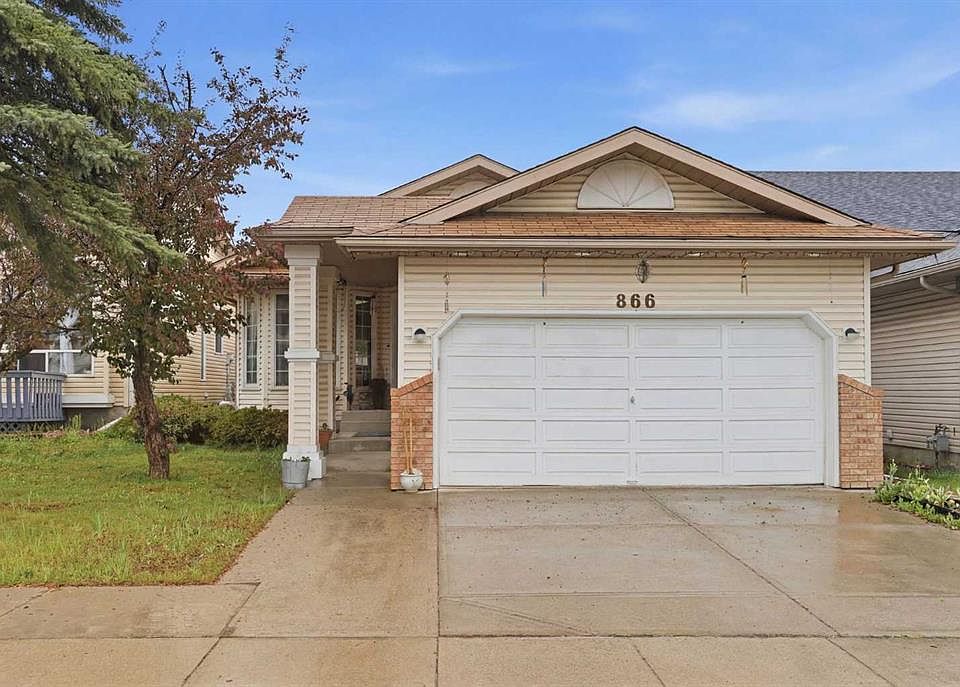 1st image of 866 Applewood Dr SE