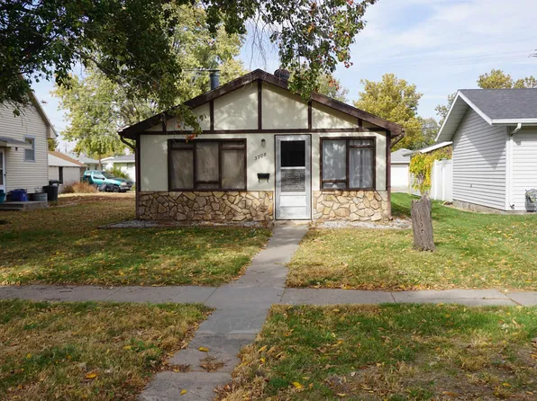 3708 18th St, Columbus, NE 68601