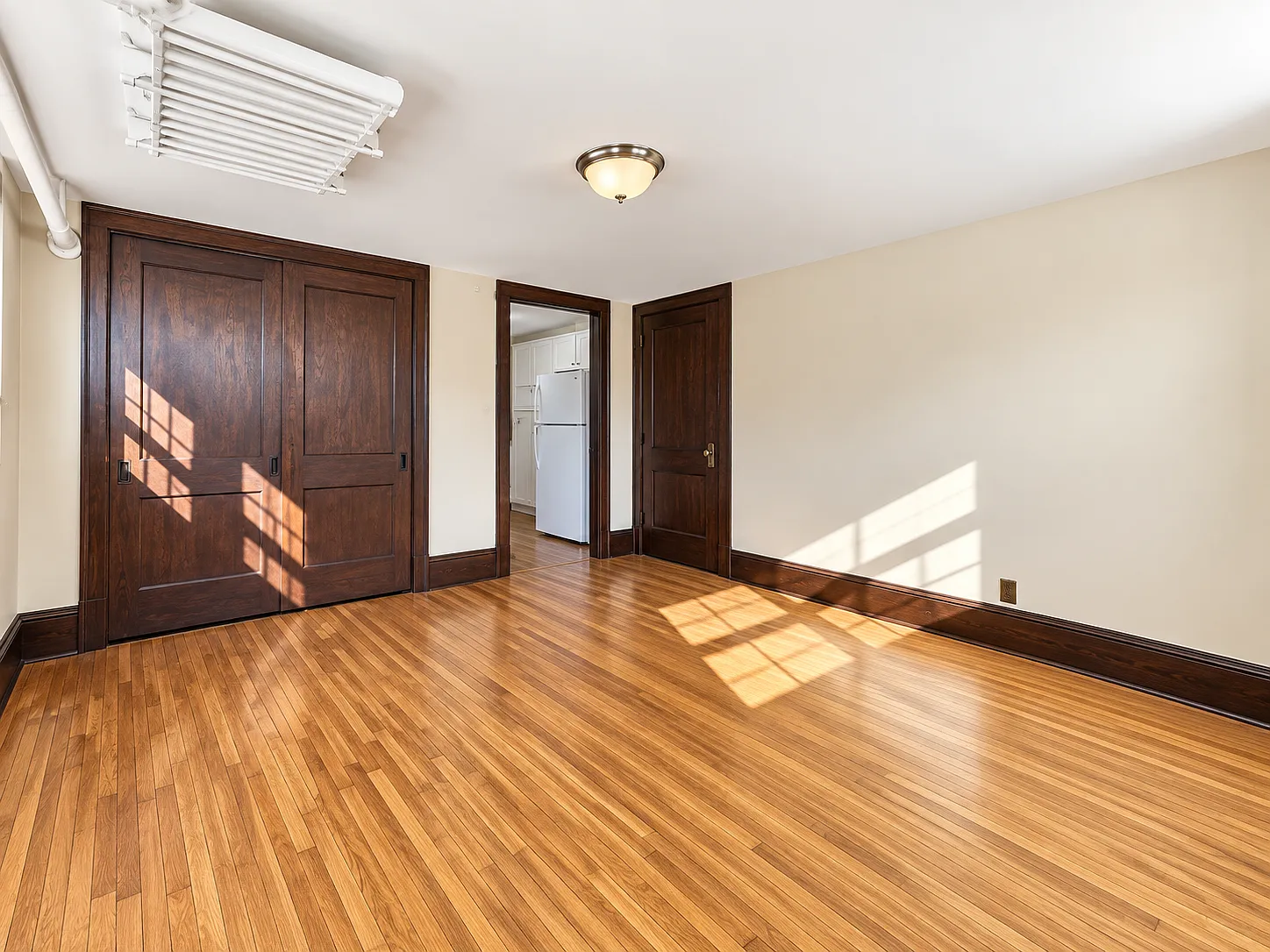 1 bed, $1,199 — Photo 2
