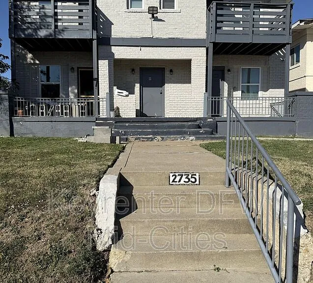2735 Purington Ave #202 — Photo 1