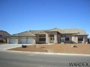2937 Mountain Trail Rd, Kingman, AZ 86401