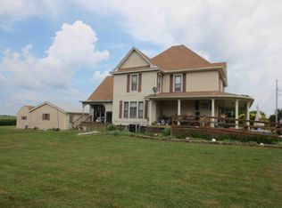 403 Maple St, Redmon, IL 61949