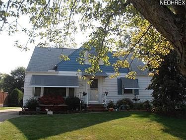 1st image of 1661 Hawthorne Dr