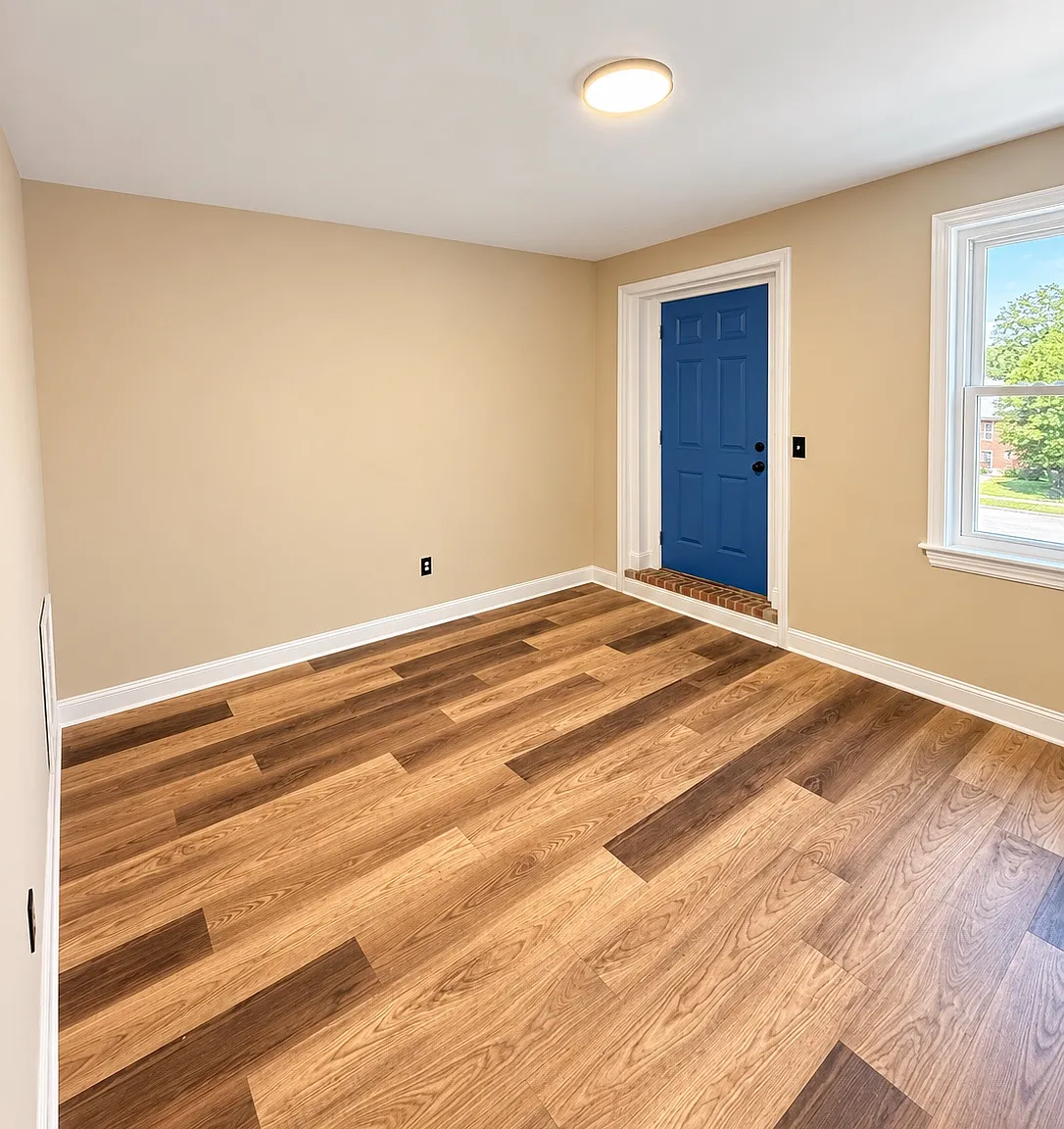 3 bed, 1200 sqft, $1,750 — Photo 2