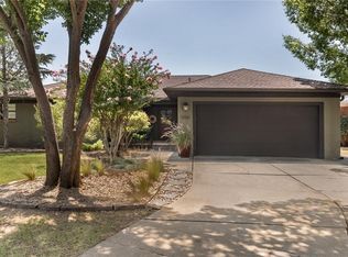 1206 W Wilshire Blvd, Nichols Hills, OK 73116