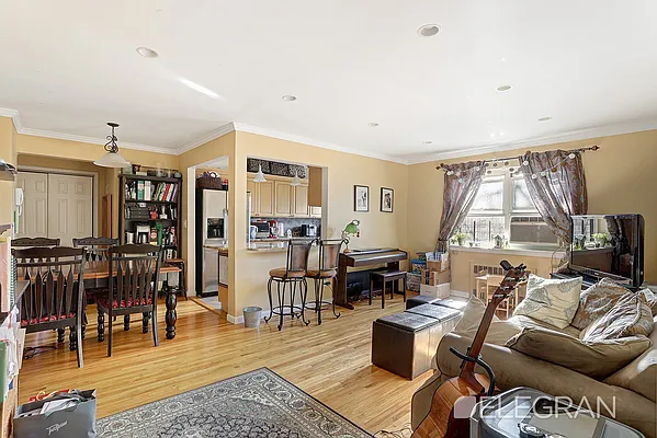 Rented by (Legacy) Elegran | media 10