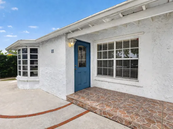 121 NW 52nd Street, Oakland Park, FL 33309