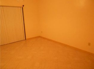 1110 N Hiatus Rd #1110, Pembroke Pines, FL 33026