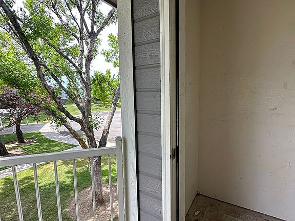 5th image of 4689 W Pasadena Ln APT 201