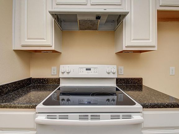 5th image of 8517 Hearth Dr APT 3