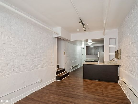 5th image of 822 W Wrightwood Ave #G