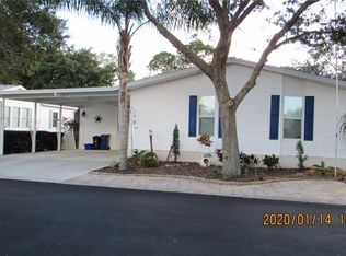413 Creekview Dr, North Port, FL 34287