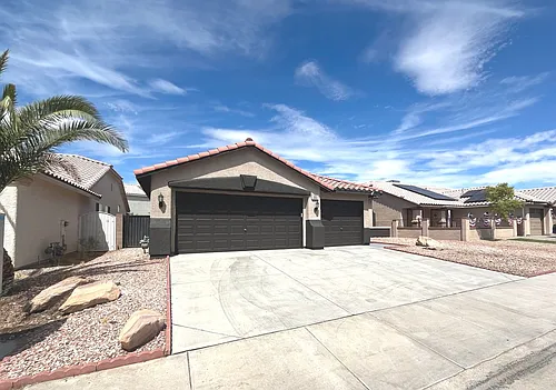 1667 Tangerine Rose Dr Photo 1