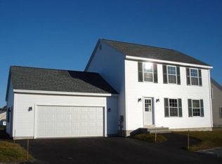 24 Wagner Farm Rd, Gorham, ME 04038