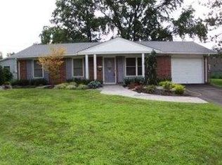 102 Applegate Ave, Monroe Township, NJ 08831