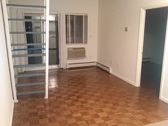 Rented by Metro Garden Realty NYC