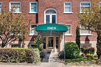 1st image of 1808 Bigelow Avenue N #302A