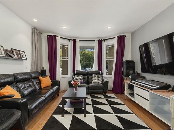 5th image of 437 Van Cortlandt Park Ave