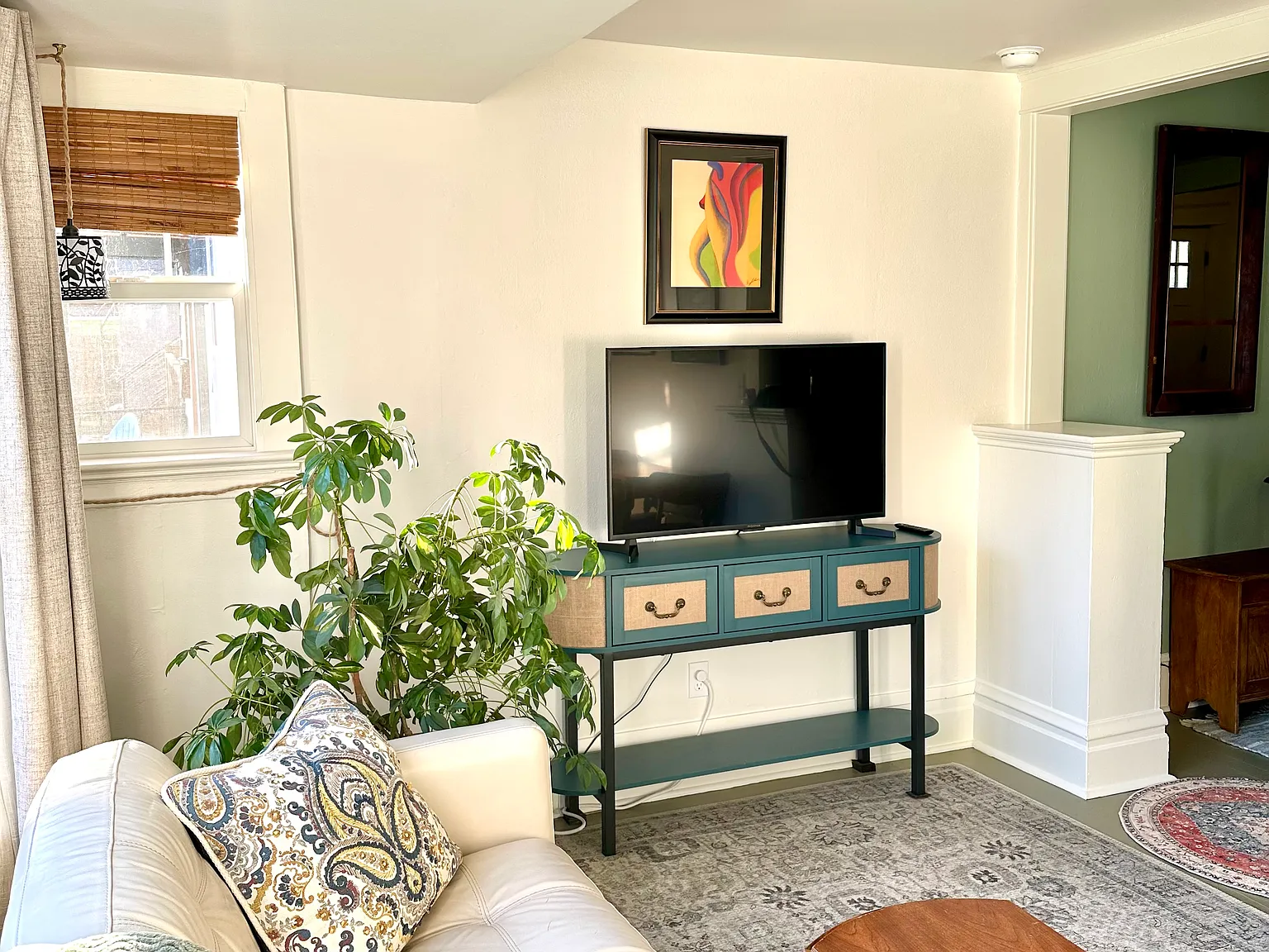 Studio, 550 sqft, $2,195 — Photo 3