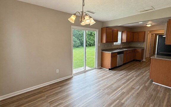 5th image of 11475 Congaree Way