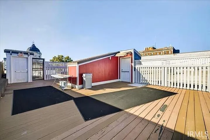 110 W 6th St #5 — Photo 12