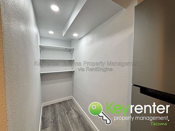 2nd image of 5211 S K St